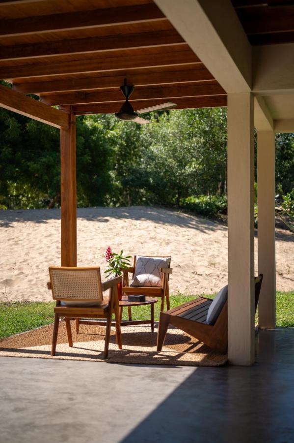 Niketh Villa Komari Arugambay Екстериор снимка