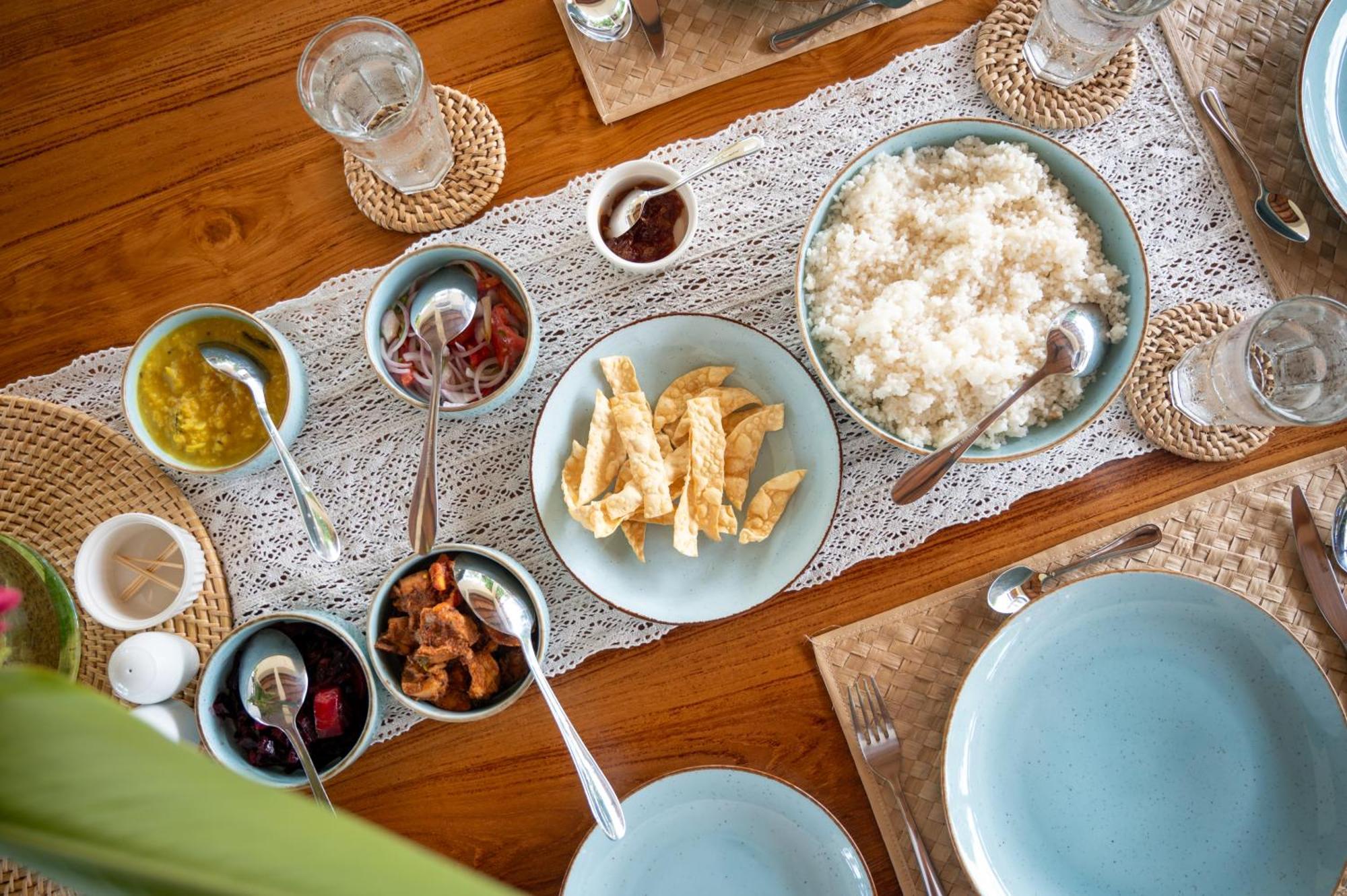 Niketh Villa Komari Arugambay Екстериор снимка