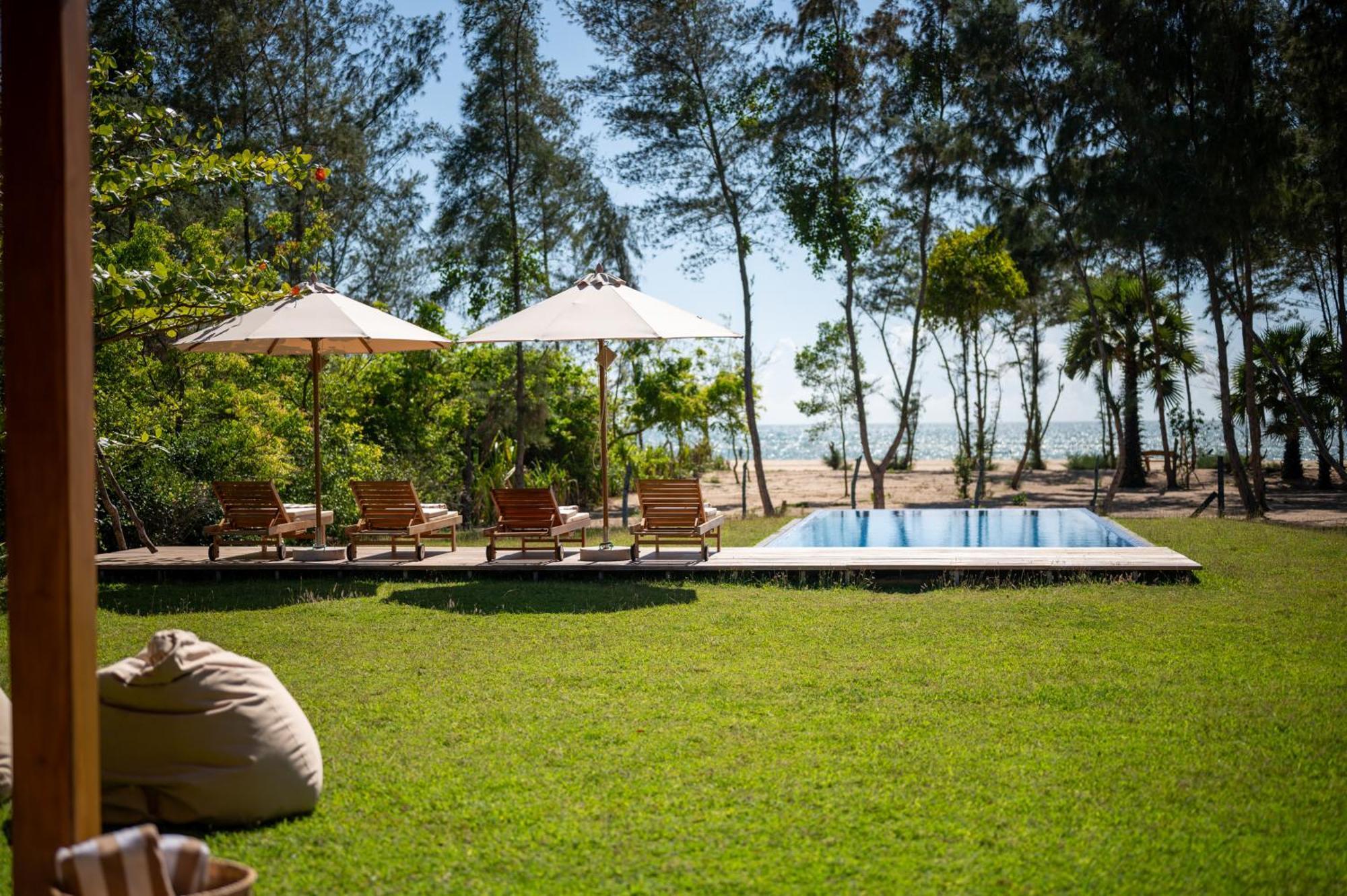 Niketh Villa Komari Arugambay Екстериор снимка