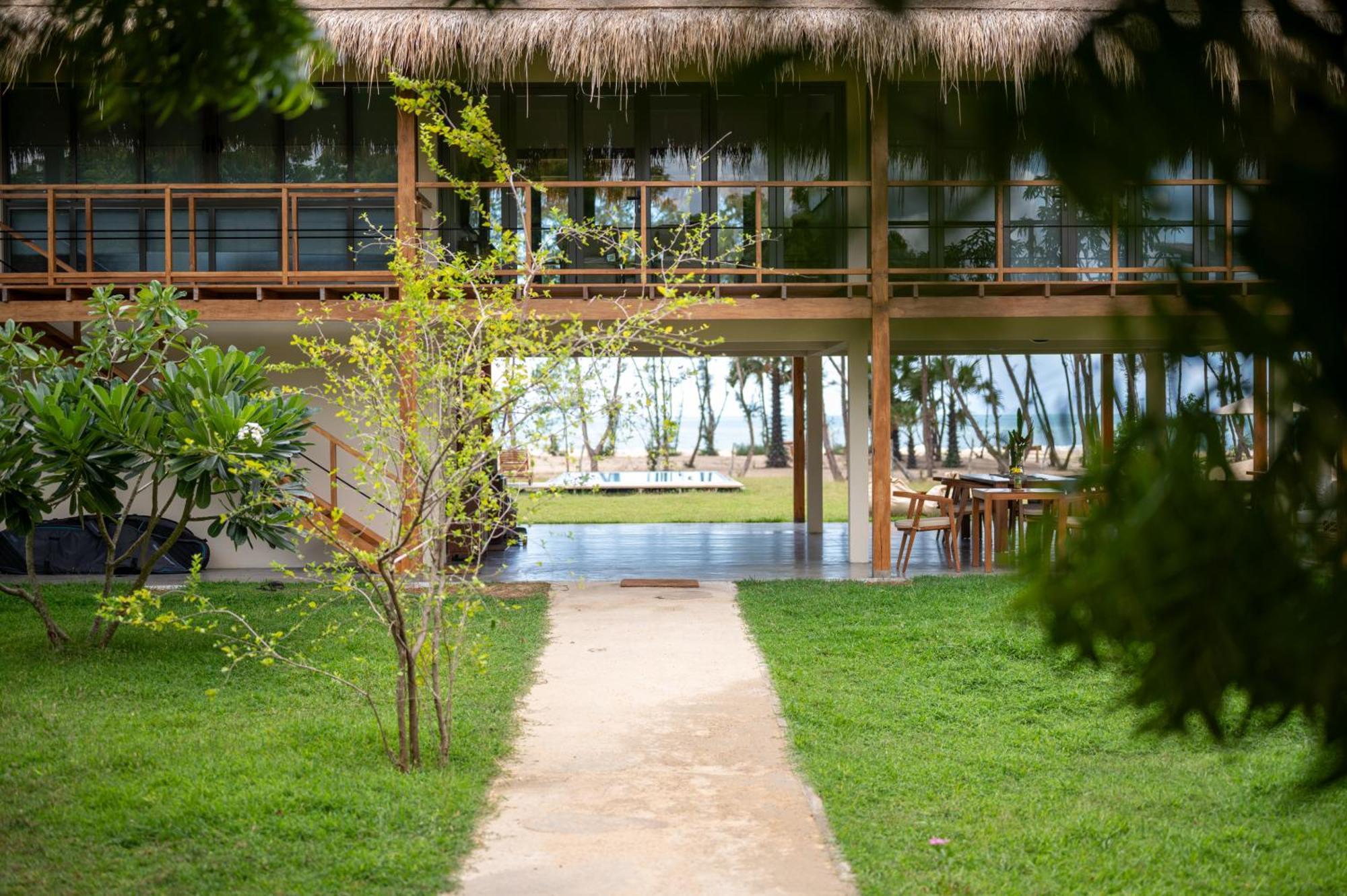 Niketh Villa Komari Arugambay Екстериор снимка