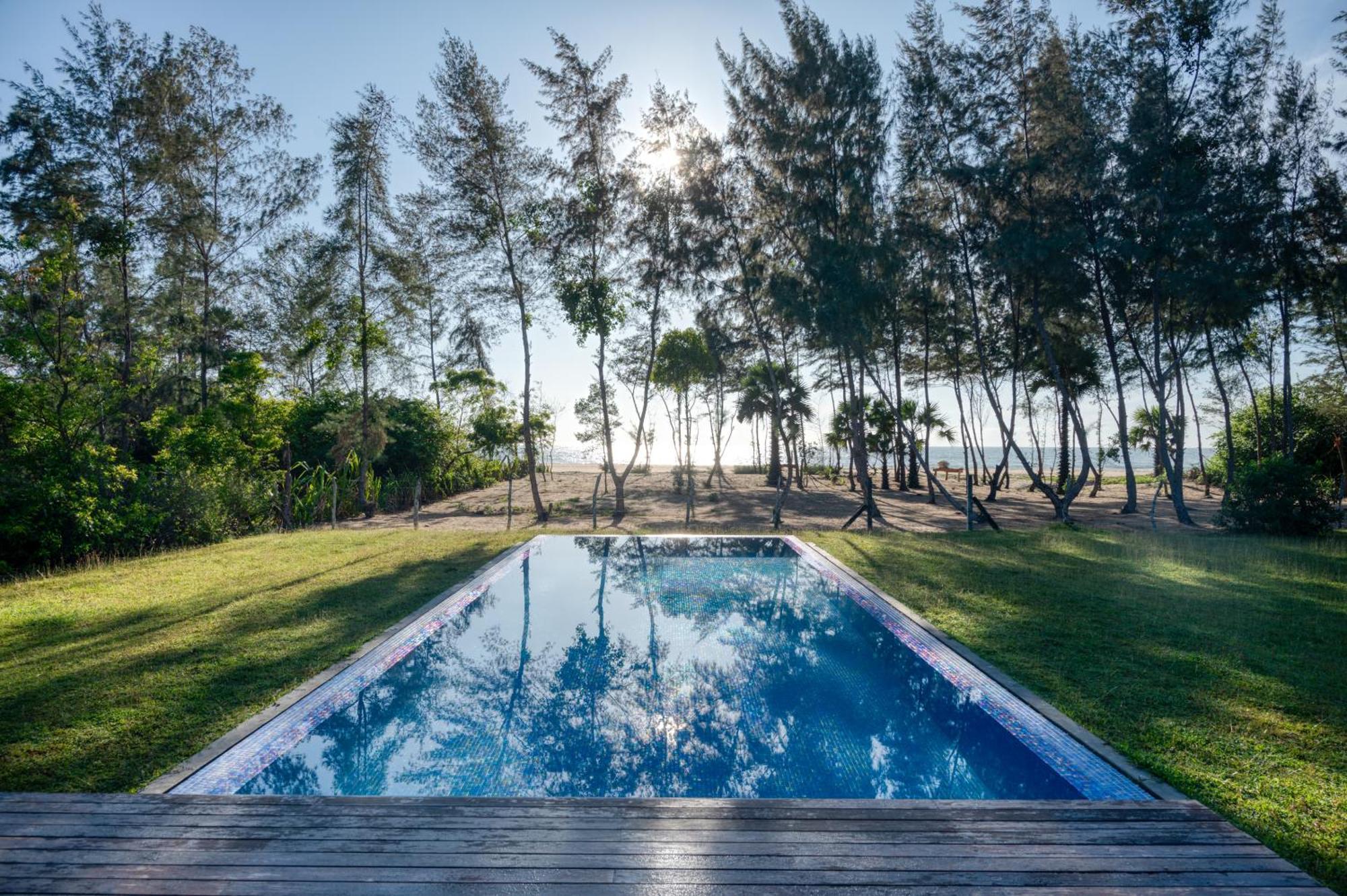 Niketh Villa Komari Arugambay Екстериор снимка