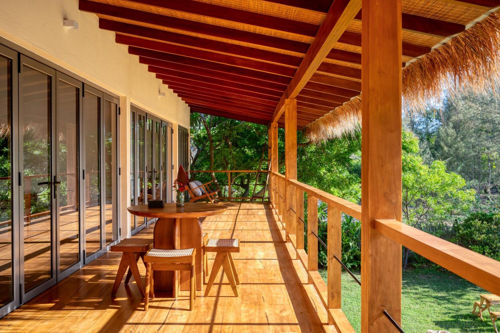 Niketh Villa Komari Arugambay Екстериор снимка