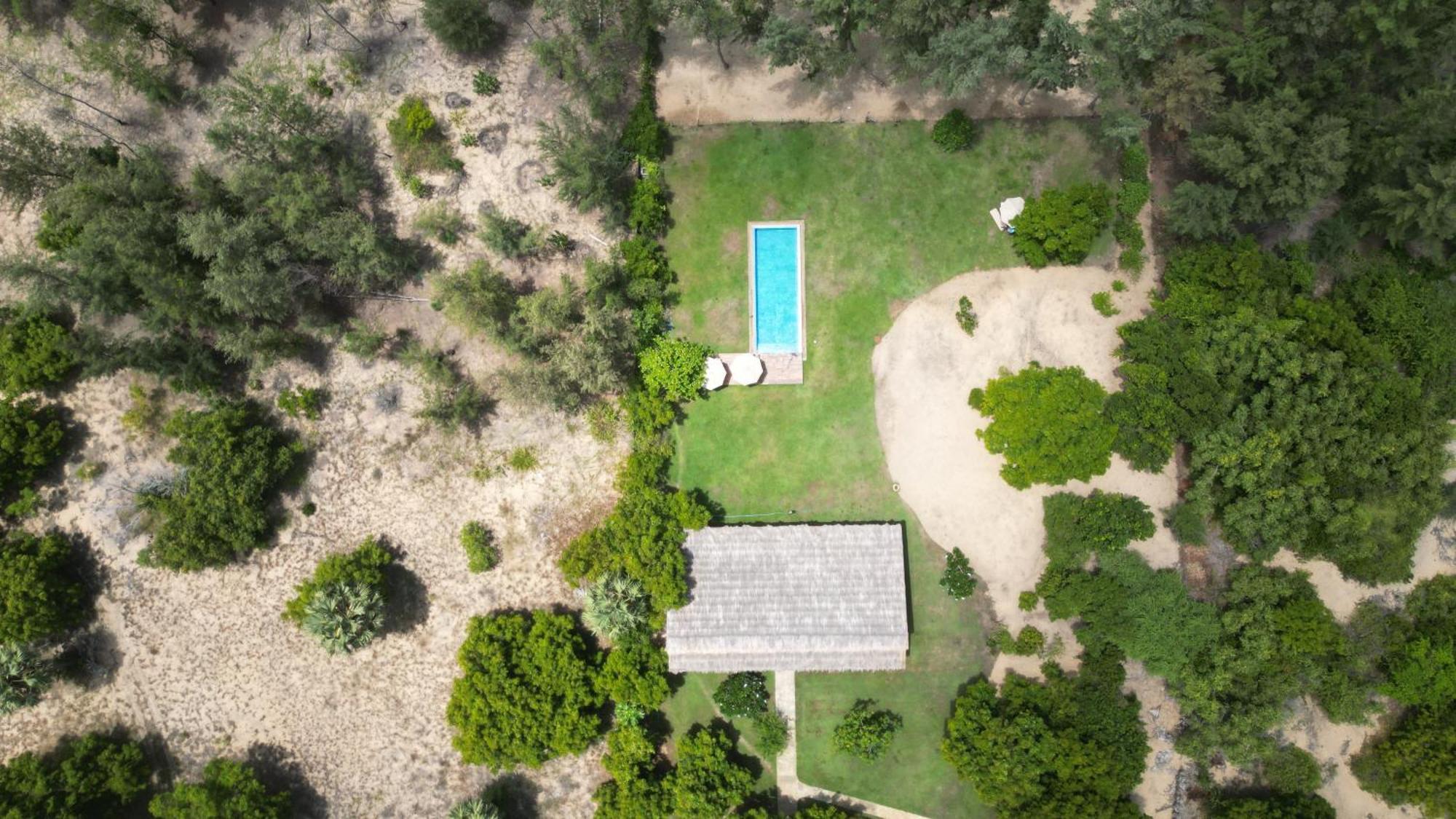Niketh Villa Komari Arugambay Екстериор снимка